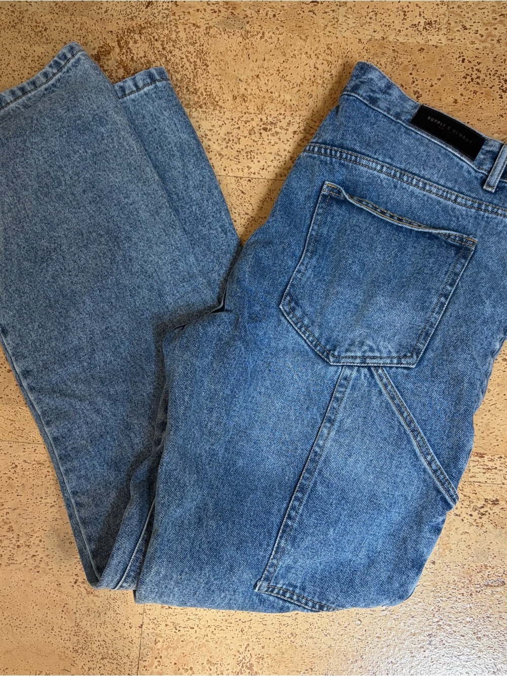 Straight-Fit Men's Denim Jeans in Mid Blue - Classic Everyday Style